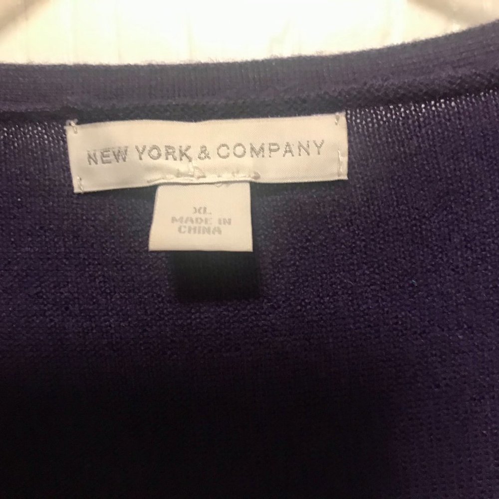 Sweater - Picture 3 of 3